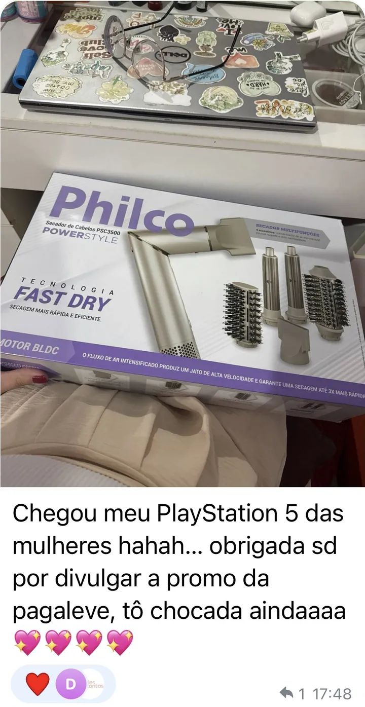 Foto de uma escova secadora Philco Fast Dry na caixa: “Chegou meu PlayStation 5 das mulheres hahah… obrigada SD por divulgar a promo da Pagaleve, tô chocada aindaaaa”
